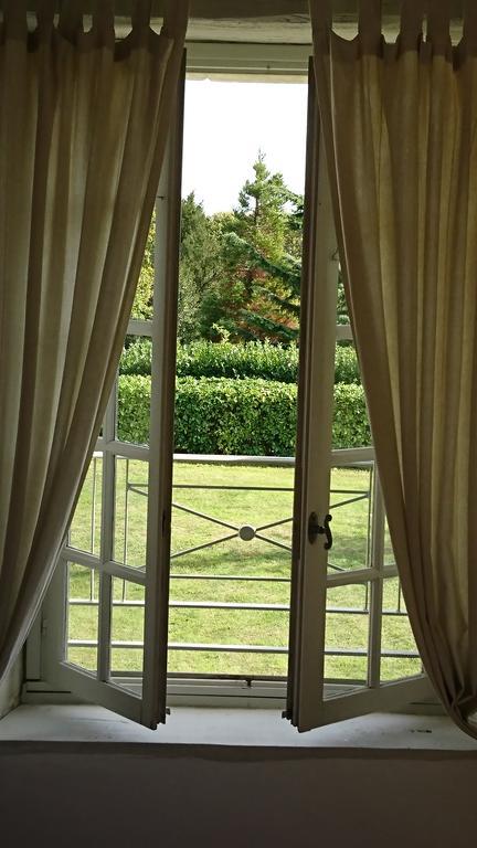 L'Olivier Villa Monts-sur-Guesnes Exterior foto